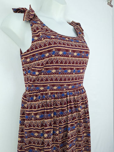 Second-Hand - Pink Owl Geometric Maroon Bow Mini Dress Size L - SwapUp