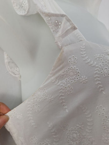 Second-Hand - Lunar Fox Scoop Neck Lace Maxi Dress Size 14 - SwapUp