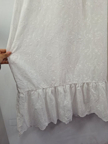 Second-Hand - Lunar Fox Scoop Neck Lace Maxi Dress Size 14 - SwapUp