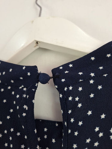 Second-Hand - Cue Midnight Sky Star Blouse Size 6 - SwapUp