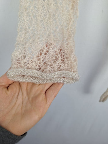 Second-Hand - David Lawrence Dainty Knit Tie Cream Cardigan Size S - SwapUp
