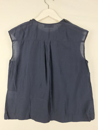 Second-Hand - Cue Comfy Staple Top Size 8 - SwapUp