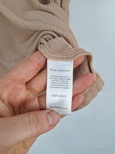 Second-Hand - Silk Laundry Pure Silk Dusty Rose Ribbed Top Size S - SwapUp