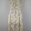 Second-Hand - Cue Cream Flower Plunge Neck Mini Dress Size 6 - SwapUp
