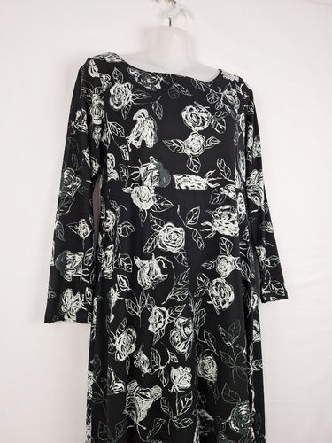 Second-Hand - Megan Salmon B&W Rose Boat Neck Midi Dress Size 10 - SwapUp
