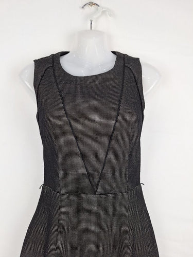 Second-Hand - Hugo Boss Fitted Office Dress Size 4 - SwapUp