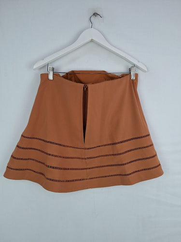 Second-Hand - C/MEO Collective Sleeveless Camel Lace Top Size M - SwapUp