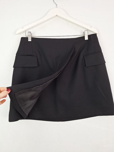 Second-Hand - Witchery Wrap Over Black Mini Skirt Size 12 - SwapUp