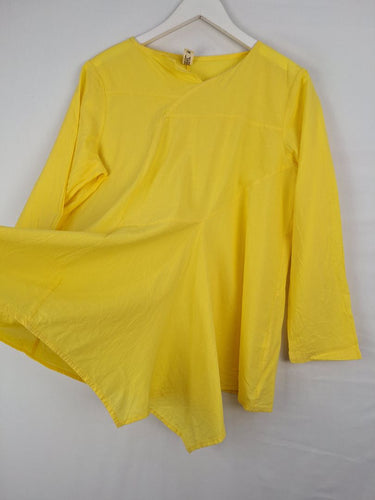 Second-Hand - Wendy Trendy Lemon Cotton Panelled Top Size 16 - SwapUp