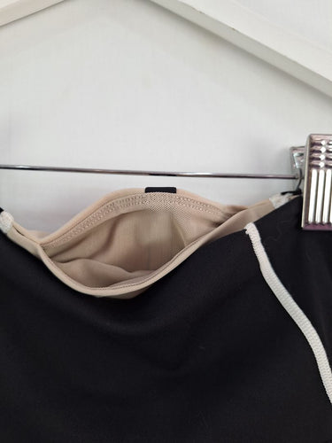 Second-Hand - Lorna Jane Two Tone Overlocked Exercise Shorts Size S - SwapUp