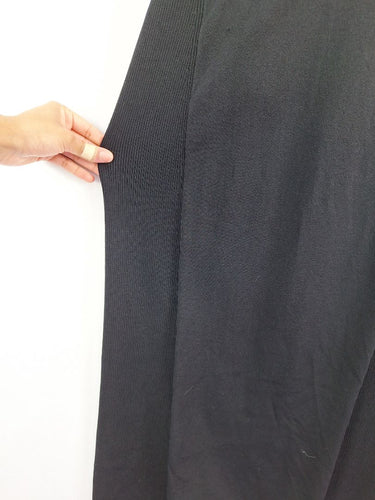 Second-Hand - Witchery Fine Knit Elegant Fitted Maxi Dress Size S - SwapUp