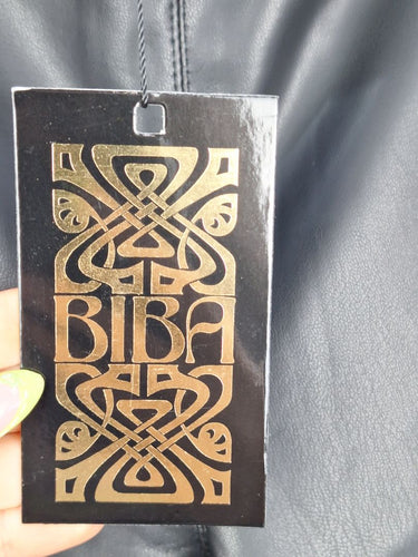 Second-Hand - Biba Faux Leather Stretch Leggings Size 14 - SwapUp