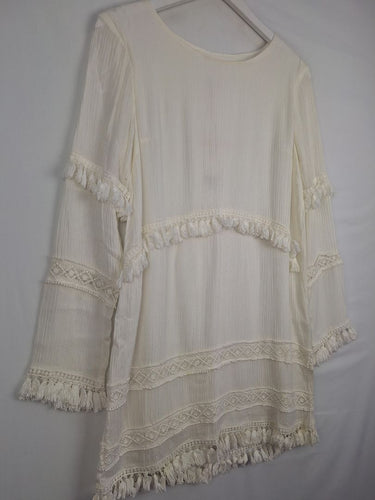 Second-Hand - Indikah Lace Tassel White Long Top Size 10 - SwapUp