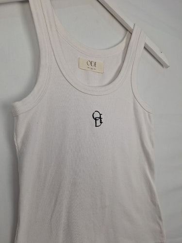 Second-Hand - Ode Off Duty White Ribbed Tank Top Size S - SwapUp