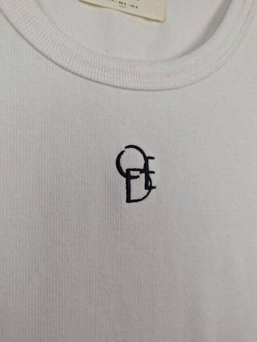 Second-Hand - Ode Off Duty White Ribbed Tank Top Size S - SwapUp