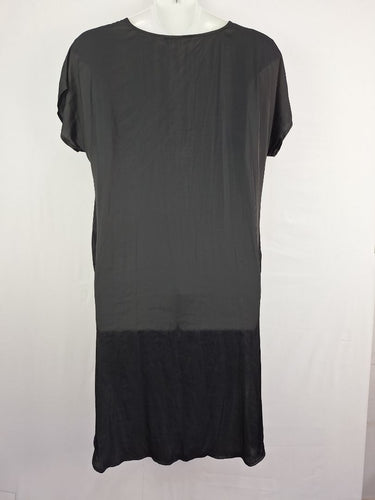 Second-Hand - Layer'd Coal Abigail Tee Dress Size 16 - SwapUp