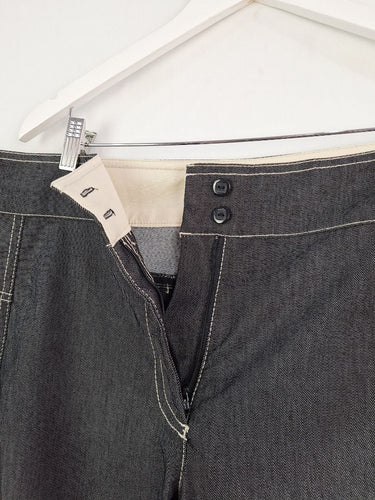 Second-Hand - Taking Shape Grey Mid Weight Contrast Stitch Capri Pants Size 22 - SwapUp