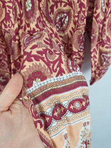 Second-Hand - Arnhem Beach Apricot Floral Cardigan Size S - SwapUp