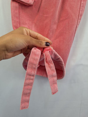 Second-Hand - Maniere de Voir Bubblegum Pink Cargo Style Jeans Size 6 - SwapUp