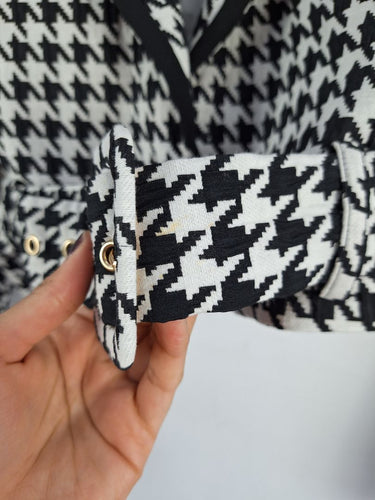 Second-Hand - Lovers and Friends Houndstooth Cropped Blazer Style Jacket Size S - SwapUp