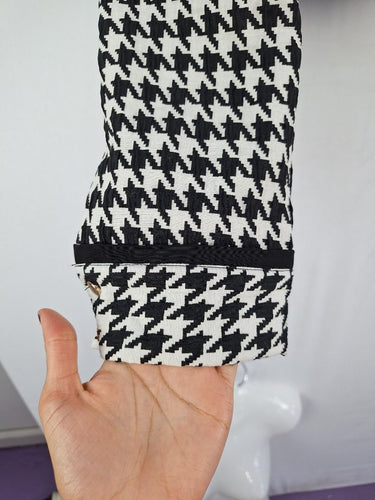 Second-Hand - Lovers and Friends Houndstooth Cropped Blazer Style Jacket Size S - SwapUp