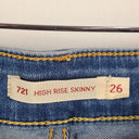 Second-Hand - Levi High Rise Skinny Classic Jeans Size 8 - SwapUp