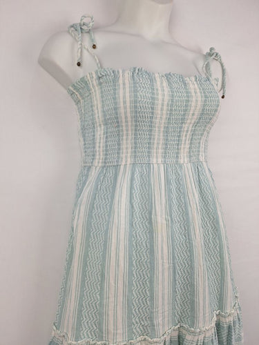 Second-Hand - Tigerlily Beachy Shirred Summer Midi Dress Size 14 - SwapUp