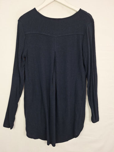 Second-Hand - Witchery Basic Navy Light Weight Top Size M - SwapUp