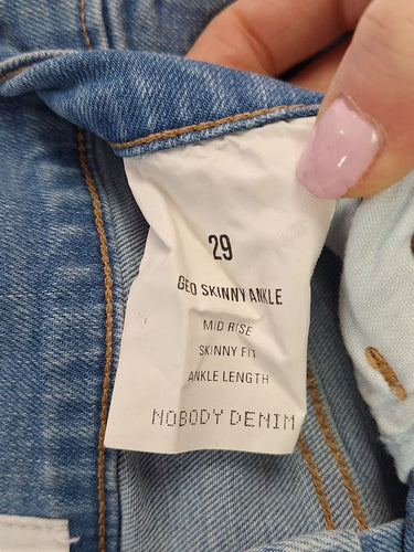 Second-Hand - Nobody Denim Classic Light Blue Mid Rise Jeans Size M/L - SwapUp