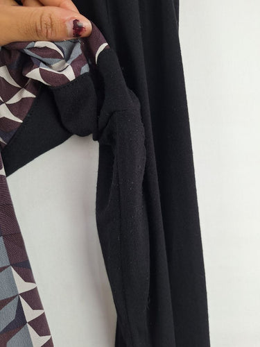 Second-Hand - M.E.L Geo Silk Patterned Top Size 12 - SwapUp