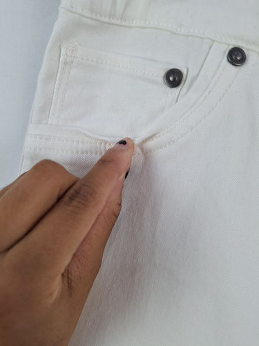 Second-Hand - Foil White Elastic Waist Denim Pants Size 14 - SwapUp