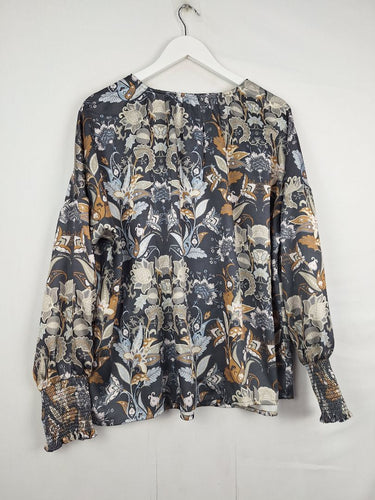 Second-Hand - Society Amuse Earthy Paisley Silky Blouse Size 10 - SwapUp
