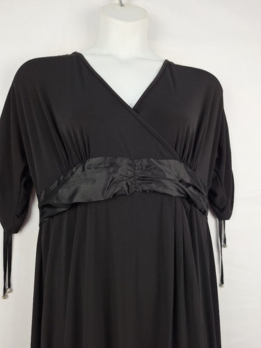 Second-Hand - TS Classy V Neck Maxi Dress Size 16 - SwapUp