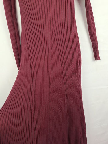 Second-Hand - Seed Deep Grape Ribbed Long Sleeve Dress Size M - SwapUp