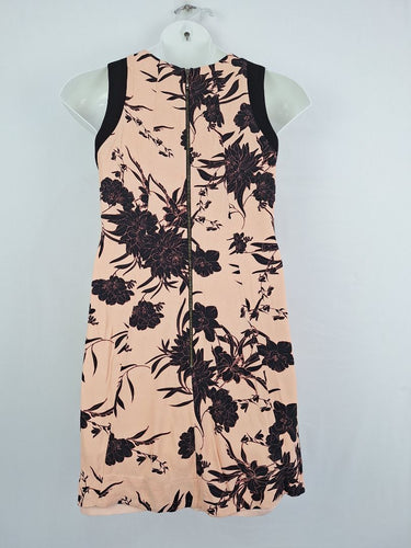 Second-Hand - Cue Elegant Floral Design Shift Dress Size 10 - SwapUp