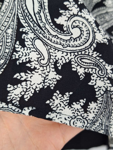 Second-Hand - French Connection Black & White Cold Shoulder Top Size 10 - SwapUp