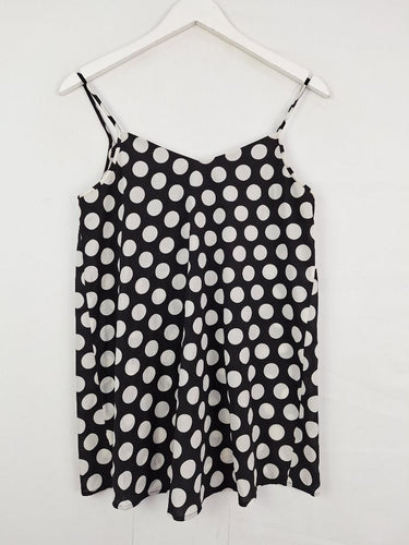 Second-Hand - French Connection Monochrome Polka Dot Breezy Slip Top Size 8 - SwapUp