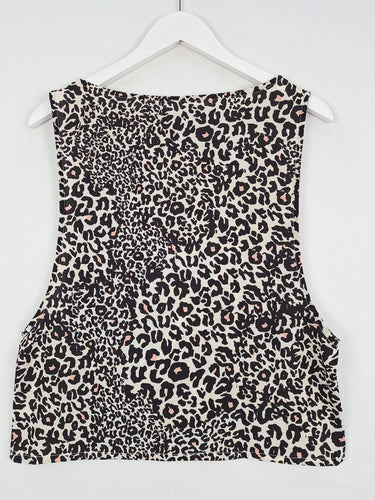 Second-Hand - Assorted Brands Funky Animal Print Cropped Top Size 8 - SwapUp