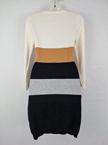 Second-Hand - Yours Truly Cute Fine Knit Mini Dress Size 6 - SwapUp