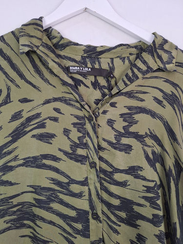 Second-Hand - Bimba Y Lola Army Green Butterfly Wing Longline Shirt Size M - SwapUp