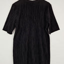Second-Hand - Feathers Casual Textured Top Size M - SwapUp