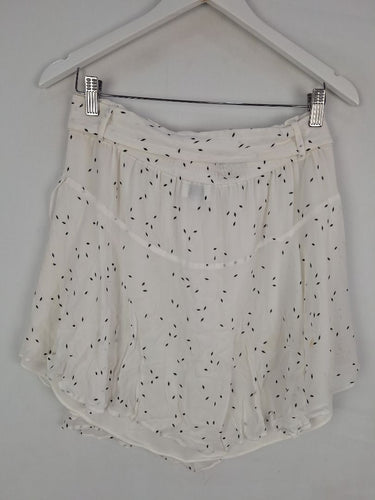 Second-Hand - Witchery Flirty Black Confetti Skirt Size 12 - SwapUp