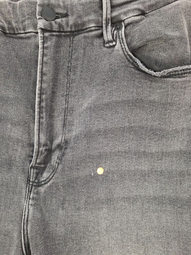 Second-Hand - Good American Black Wash Tapered Jeans Size L - SwapUp