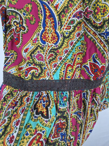 Second-Hand - Tigerlily Artistic Mini Key Hole Dress Size 10 - SwapUp