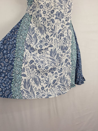 Second-Hand Tigerlily Sweet Shoulder Tie Blue Mini Dress Size 8 SwapUp Second-Hand Tigerlily Sweet Shoulder Tie Blue Mini Dress Size 8 SwapUp