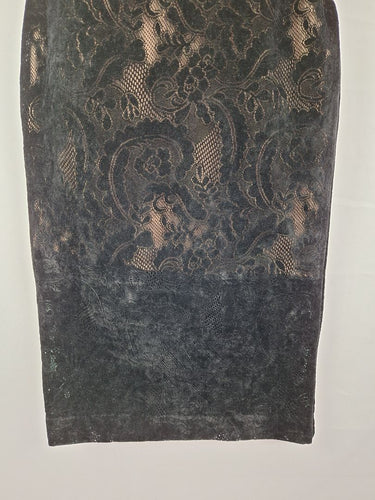 Second-Hand - Rebecca Vallance Daring Velvet Lace Dress Size 8 - SwapUp