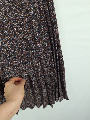 Second-Hand - J.Crew Mini Speckled Navy Pleated Skirt Size 8 - SwapUp