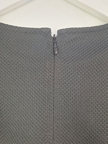 Second-Hand - Seed Black Textured Top Size XS - SwapUp