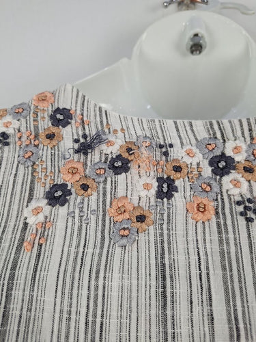 Second-Hand - irabira Embroidered Floral Stripe Spring Dress Size M - SwapUp