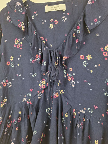 Second-Hand - Auguste Dainty Lilac Floral Blouse Size 10 - SwapUp